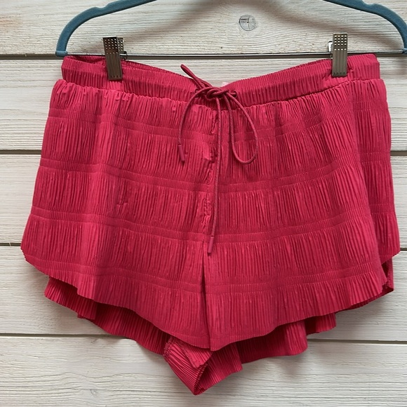 Free people movement Shirr Enough Shorts Size large - Picture 3 of 7